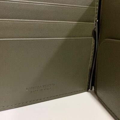 bottega veneta bv money clip  card holder  army green 1557414070 65c73491 progressive