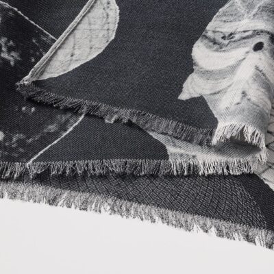 Aspinal Of London Merino Wool Scarf - Image 4