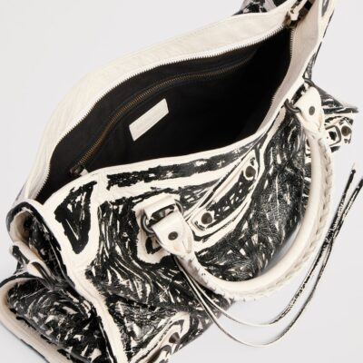 Balenciaga Medium Leather Le City Shoulder Bag - Image 5