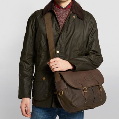 Barbour Waxed Tarras Messenger Bag - Image 4