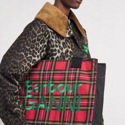 Barbour x GANNI Waxed Tartan Tote Bag - Image 2
