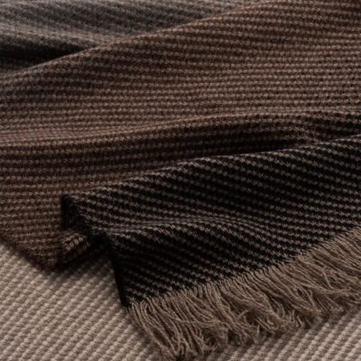 Begg x Co Cashmere Mossband Harmony Scarf - Image 2