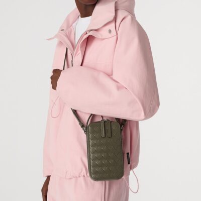 Bottega Veneta Intrecciato Leather Getaway Phone Pouch - Image 2