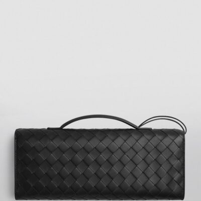 Bottega Veneta Intrecciato Leather Andiamo Clutch Bag - Image 3