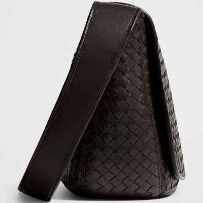 Bottega Veneta Large Lambskin Veneto Messenger Bag - Image 4
