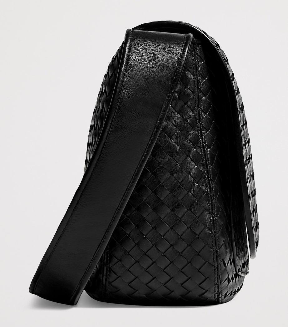 Bottega Veneta Large Leather Veneto Messenger Bag - Image 4