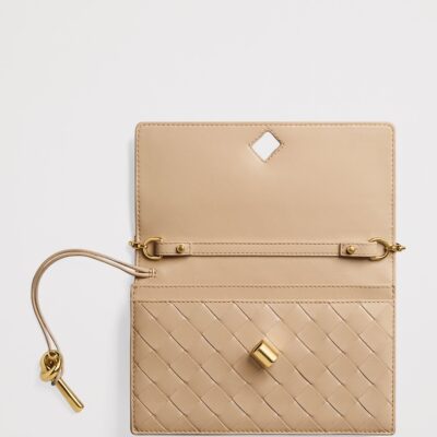 Bottega Veneta Leather Andiamo Chain Wallet - Image 2