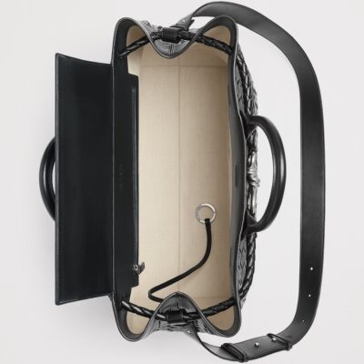 Bottega Veneta Leather Andiamo Voyager Cross-Body Bag - Image 2