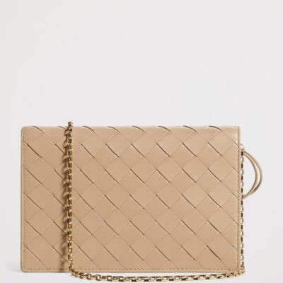 Bottega Veneta Leather Andiamo Chain Wallet - Image 4