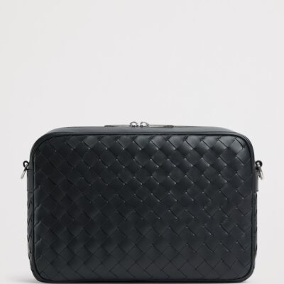 Bottega Veneta Leather Intrecciato Camera Bag - Image 4