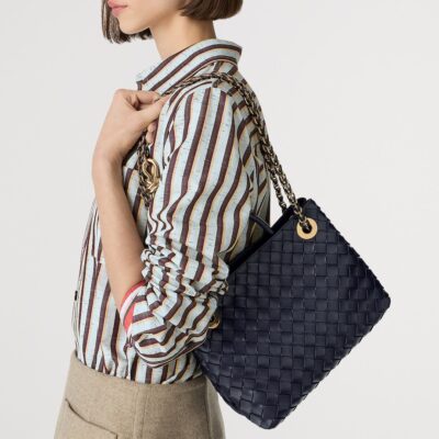 Bottega Veneta Small Leather Andiamo Chain Shoulder Bag - Image 2