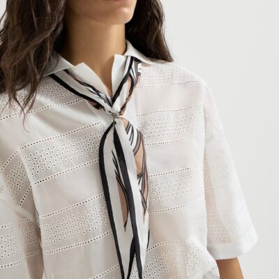 Brunello Cucinelli Silk Leaf-Print Scarf - Image 2