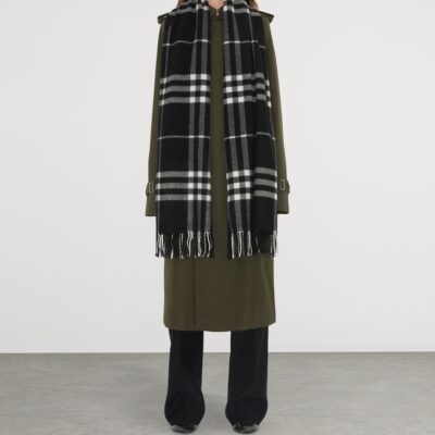 Burberry Cashmere Wide Check Scarf - Image 3