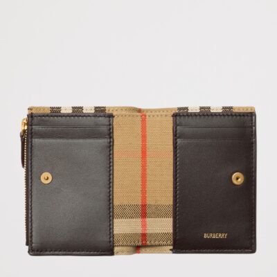Burberry Leather Bloomsbury Wallet - Image 3