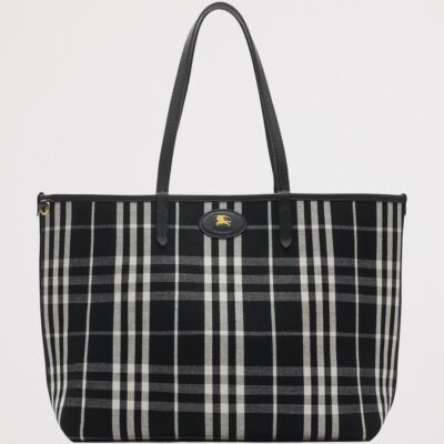 Burberry Medium Leather Reversible Bloomsbury Tote​ Bag - Image 3