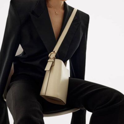 Cartier Small Leather Panthère C de Cartier Bucket Bag - Image 5