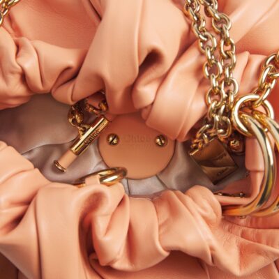 Chloé Leather Plissé Shoulder Bag - Image 3