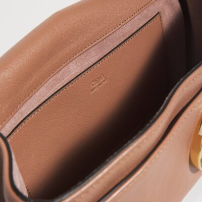 Chloé Medium Leather Heritage Shoulder Bag - Image 4