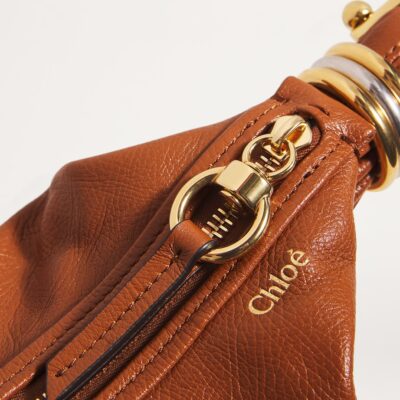 Chloé Small Leather Bracelet Shoulder Bag - Image 4