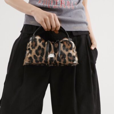 Dolce&Gabbana Goat Hair Vittoria Top-Handle Bag - Image 2