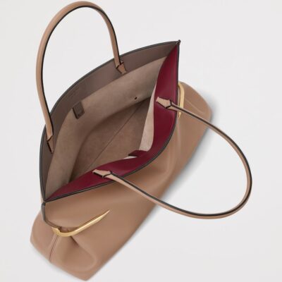 Givenchy Leather Pinch East-West Tote Bag - Image 4