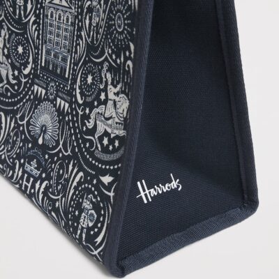 Harrods Small Knights of Brompton Tote Bag - Image 4