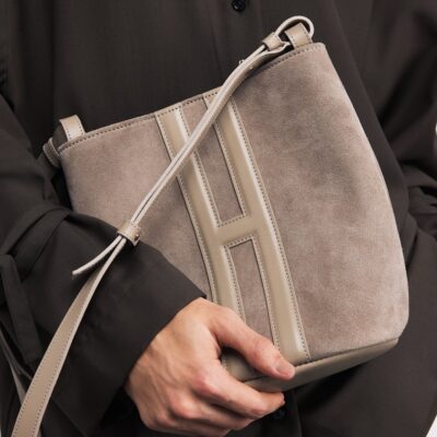 Harrods x Tusting Medium Suede H Cross-Body Bag - Image 2