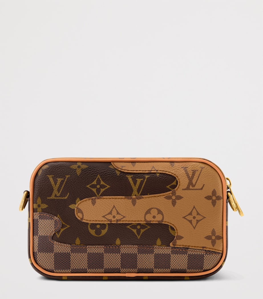 LOUIS VUITTON Leather Trocadéro Wearable Wallet - Image 4